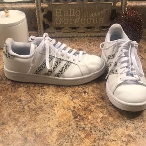 Adidas grand court shoes